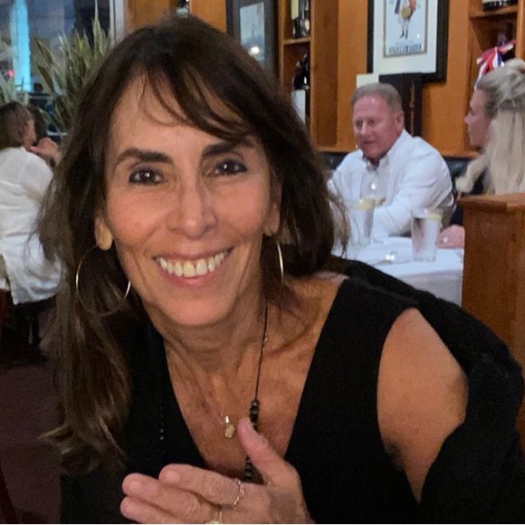 Meet your Posher, Guisella - Picture 1 of 1